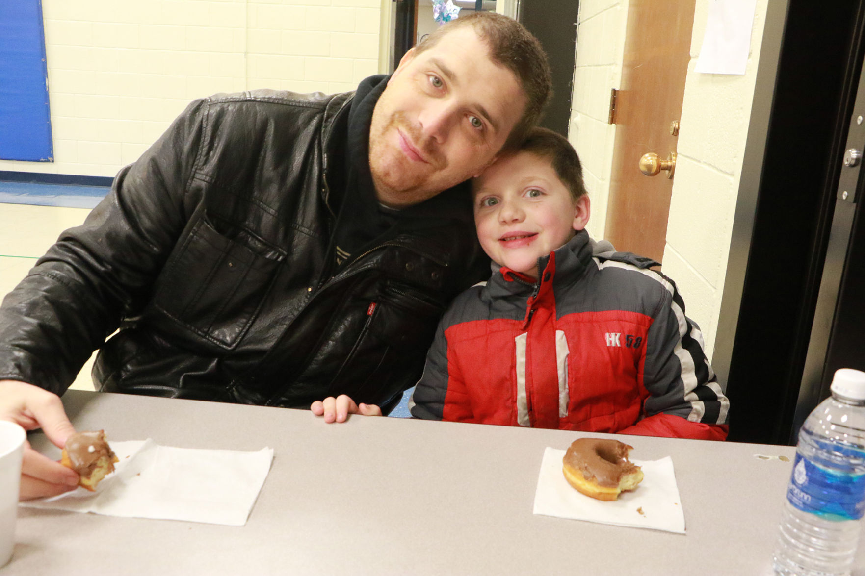 PHOTOS: Geil Doughnuts with Dad 2020